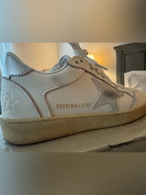 Golden Goose Kids White Leather Sneakers with Gray Suede Star